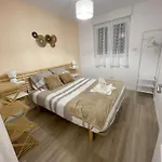 Idéal Professionnels Les Coquelicots - Wifi, Calme, Parking Privé * Hem-Lenglet