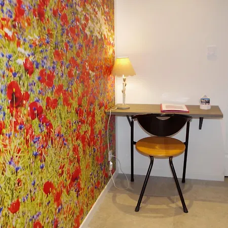 Maison Les Coquelicots - Wifi, Calme, Parking Prive Дом отдыха