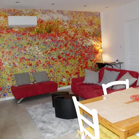 Les Coquelicots - Parking Prive, Terrasse, Clim, Netflix, Au Calme